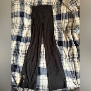 Kohl’s Cross Flare Leggings